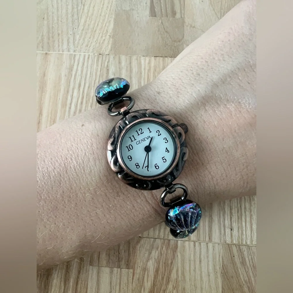 Geneva ladies dichroic glass bracelet watch NEW BATTERY